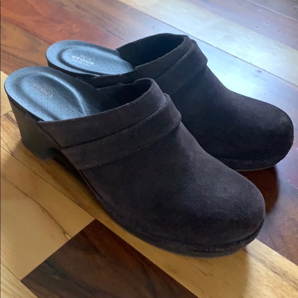 Crocs women’s mules